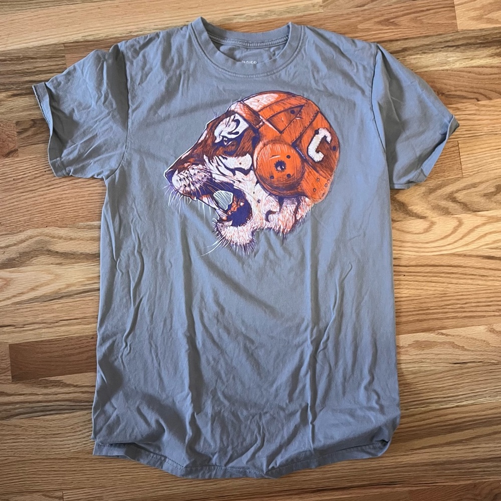 Clemson Tigers gray Shirt Small